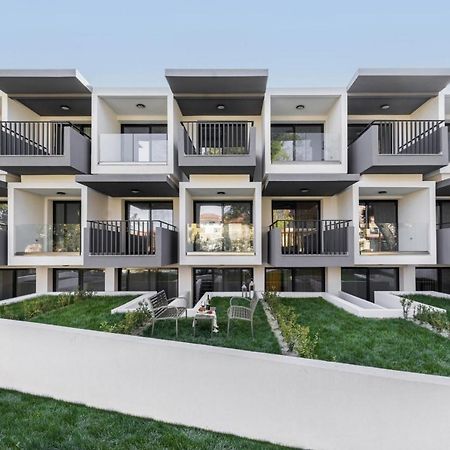 Live The Luxe Apartment Kallithea  Exterior foto