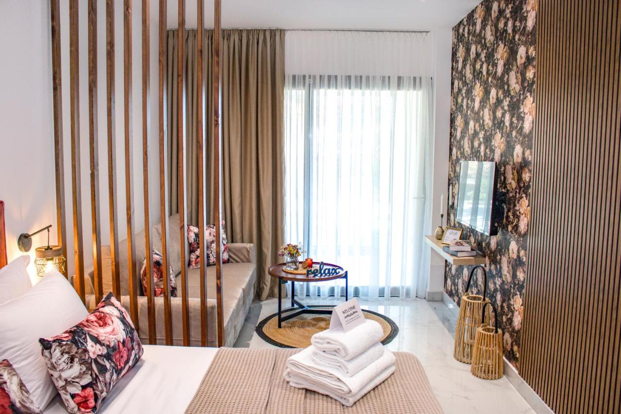 Live The Luxe Apartment Kallithea  Exterior foto